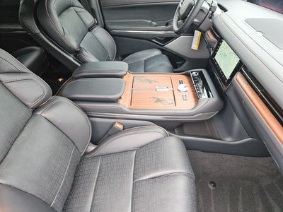2027 Lincoln Navigator Black Label