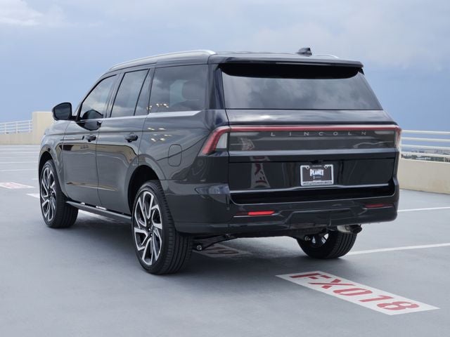 2027 Lincoln Navigator Black Label