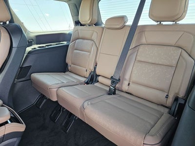 2027 Lincoln Navigator Black Label