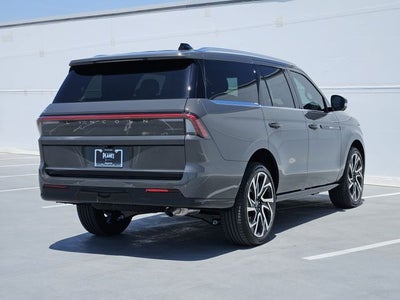 2027 Lincoln Navigator Black Label