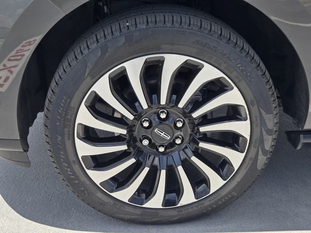 2024 Lincoln Navigator Black Label