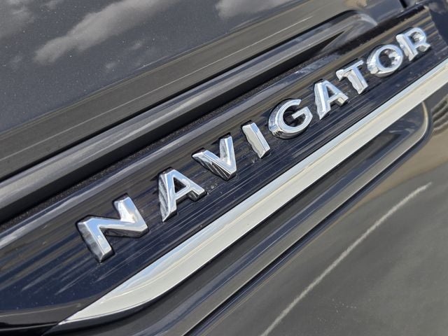 2024 Lincoln Navigator Black Label