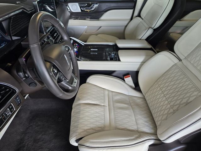2024 Lincoln Navigator Black Label