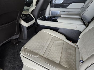 2024 Lincoln Navigator Black Label