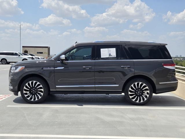 2024 Lincoln Navigator Black Label