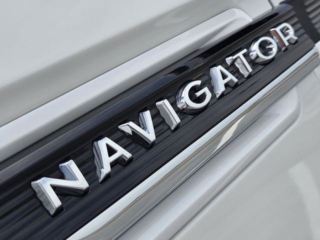 2024 Lincoln Navigator Black Label