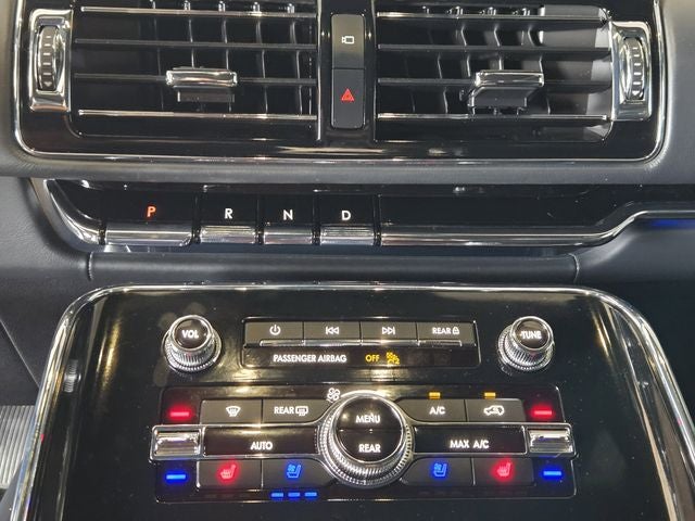 2024 Lincoln Navigator Black Label