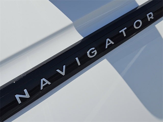 2025 Lincoln Navigator Black Label