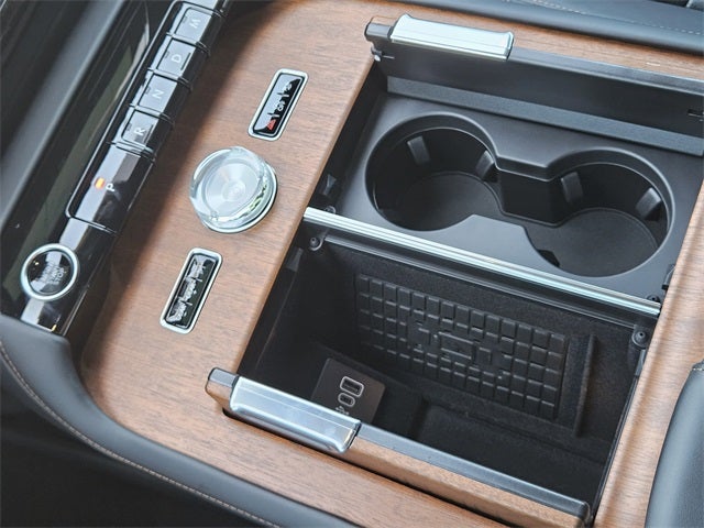 2025 Lincoln Navigator Black Label