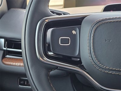 2025 Lincoln Navigator Black Label