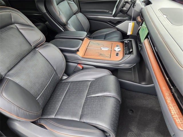 2025 Lincoln Navigator Black Label