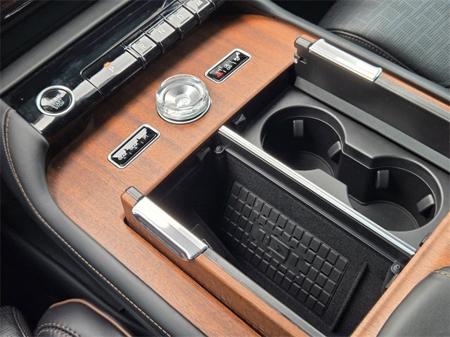 2025 Lincoln Navigator Black Label