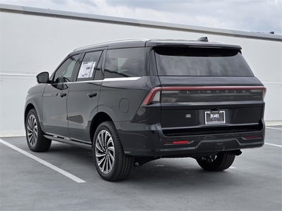 2025 Lincoln Navigator Black Label