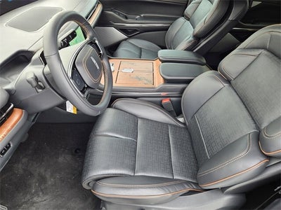 2025 Lincoln Navigator Black Label