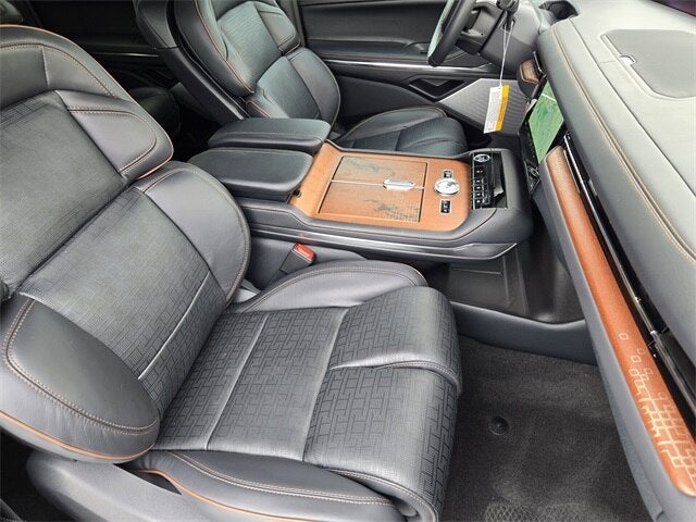 2025 Lincoln Navigator Black Label