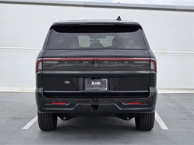 2025 Lincoln Navigator Black Label