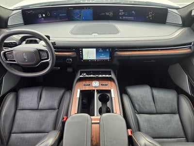 2025 Lincoln Navigator Black Label