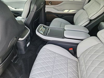 2026 Lincoln Navigator Black Label