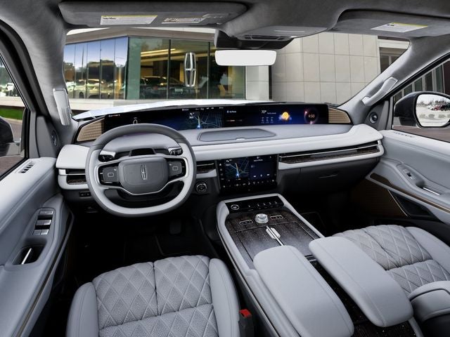 2027 Lincoln Navigator Black Label