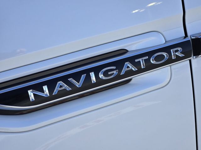 2021 Lincoln Navigator Black Label
