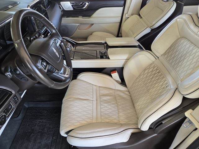 2021 Lincoln Navigator Black Label