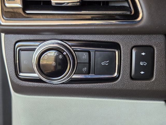 2021 Lincoln Navigator Black Label