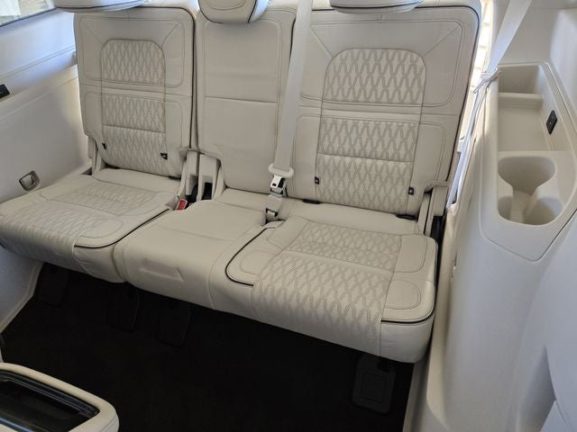 2021 Lincoln Navigator Black Label