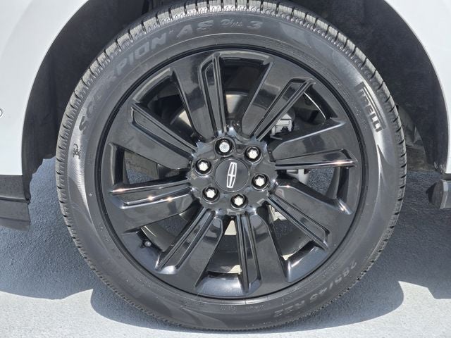 2022 Lincoln Navigator Black Label