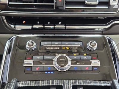 2022 Lincoln Navigator Black Label
