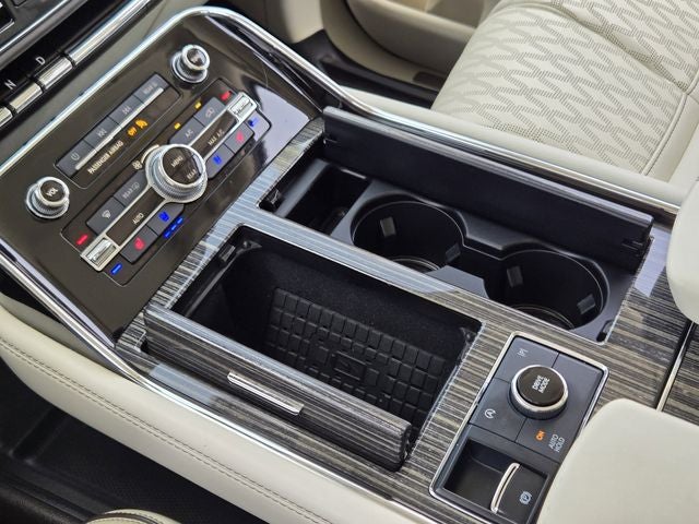 2022 Lincoln Navigator Black Label