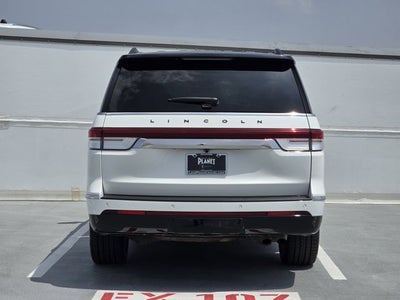 2022 Lincoln Navigator Black Label