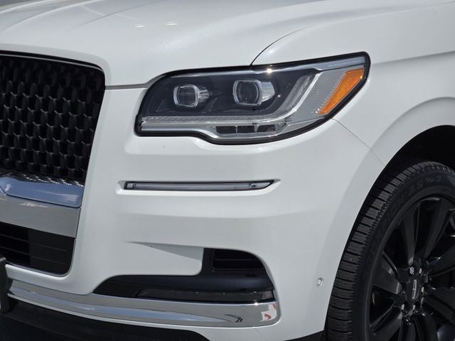 2022 Lincoln Navigator Black Label