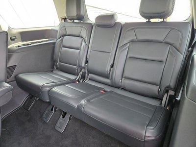 2026 Lincoln Navigator Premiere