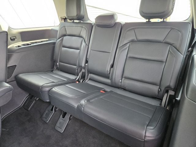 2026 Lincoln Navigator Premiere