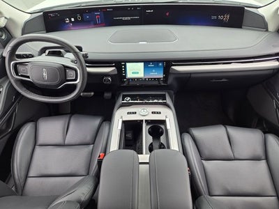 2026 Lincoln Navigator Premiere