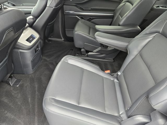 2026 Lincoln Navigator Premiere