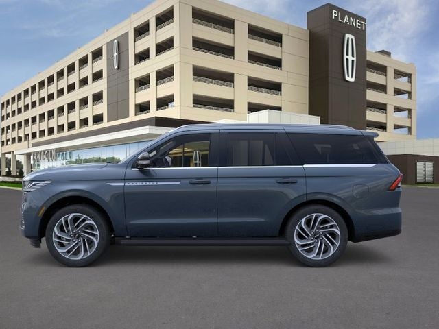 2026 Lincoln Navigator Premiere