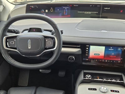 2026 Lincoln Navigator Premiere