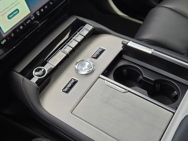 2026 Lincoln Navigator Premiere