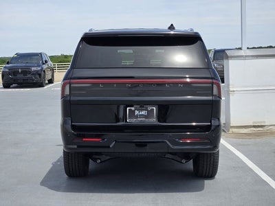 2026 Lincoln Navigator Premiere