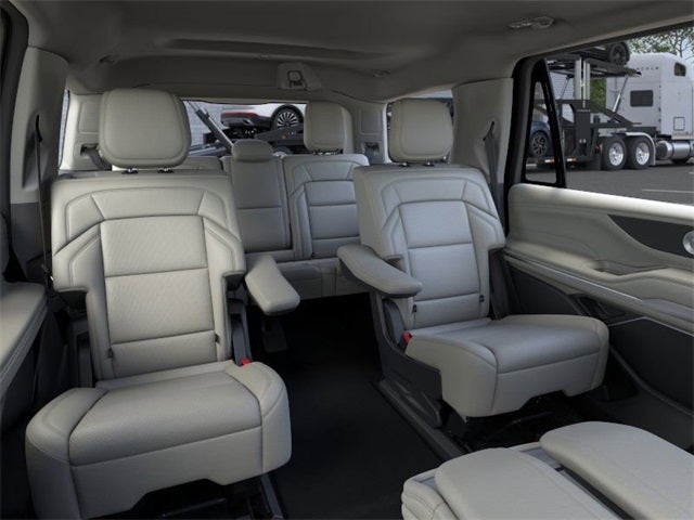 2026 Lincoln Navigator Premiere