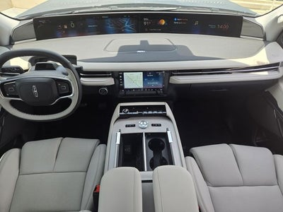 2026 Lincoln Navigator Premiere