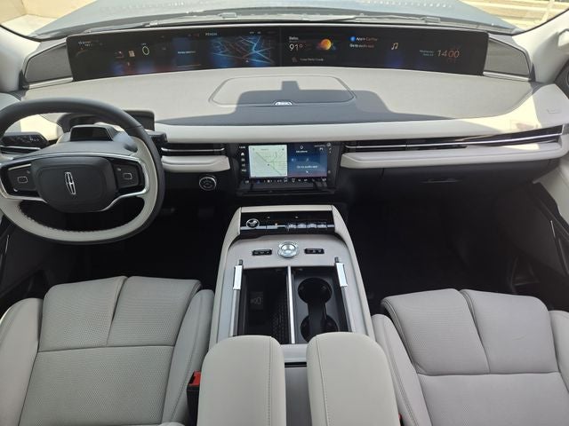 2026 Lincoln Navigator Premiere