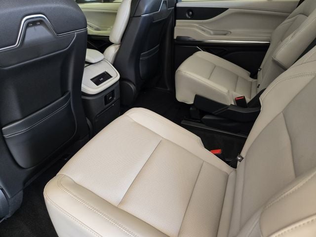 2026 Lincoln Navigator Premiere
