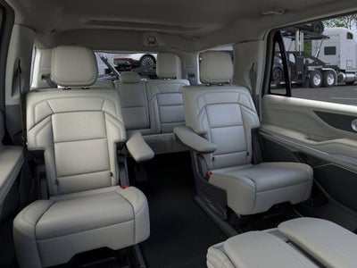 2026 Lincoln Navigator Premiere