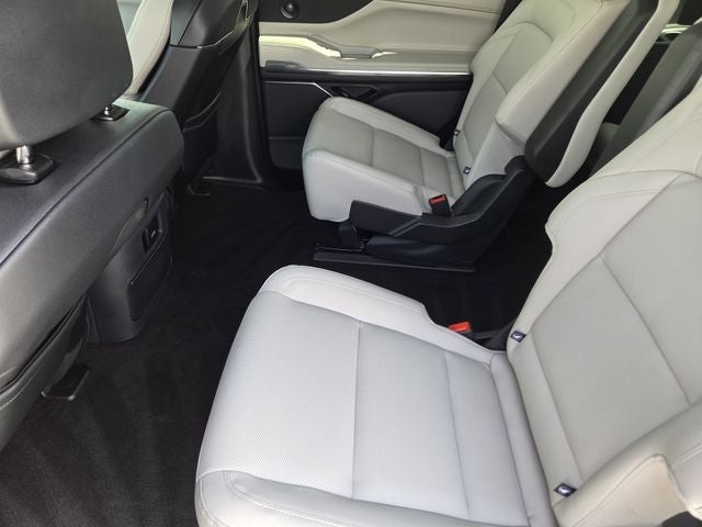 2026 Lincoln Navigator Premiere