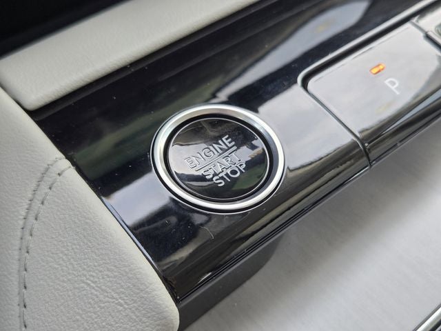 2026 Lincoln Navigator Premiere