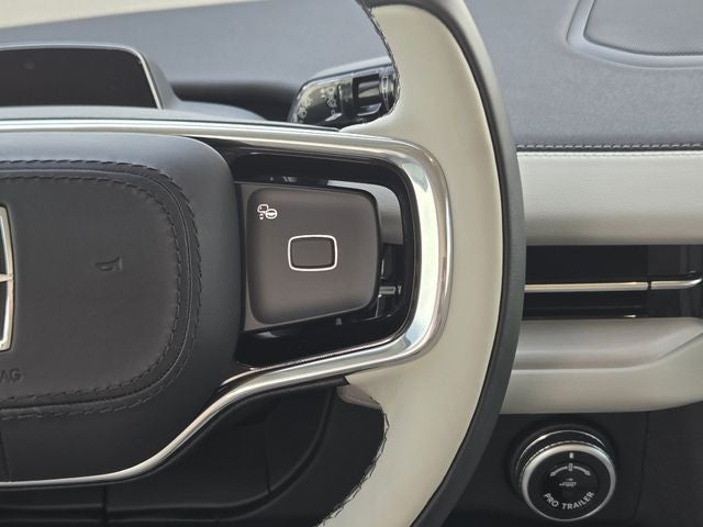 2026 Lincoln Navigator Premiere