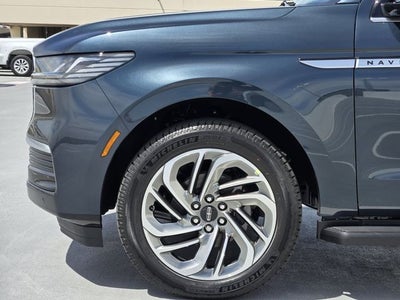 2026 Lincoln Navigator Premiere