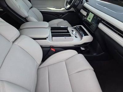 2026 Lincoln Navigator Premiere